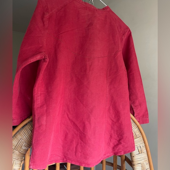 Fab India elegant red linen shirt in Size S, chest upto 34 inches,unique design - Picture 2 of 5